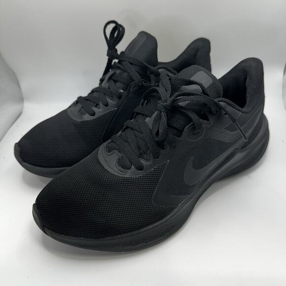 Nike Downshifter Women's Size 7 Triple Black Running Shoes CI9986-001 2019 - Picture 3 of 7